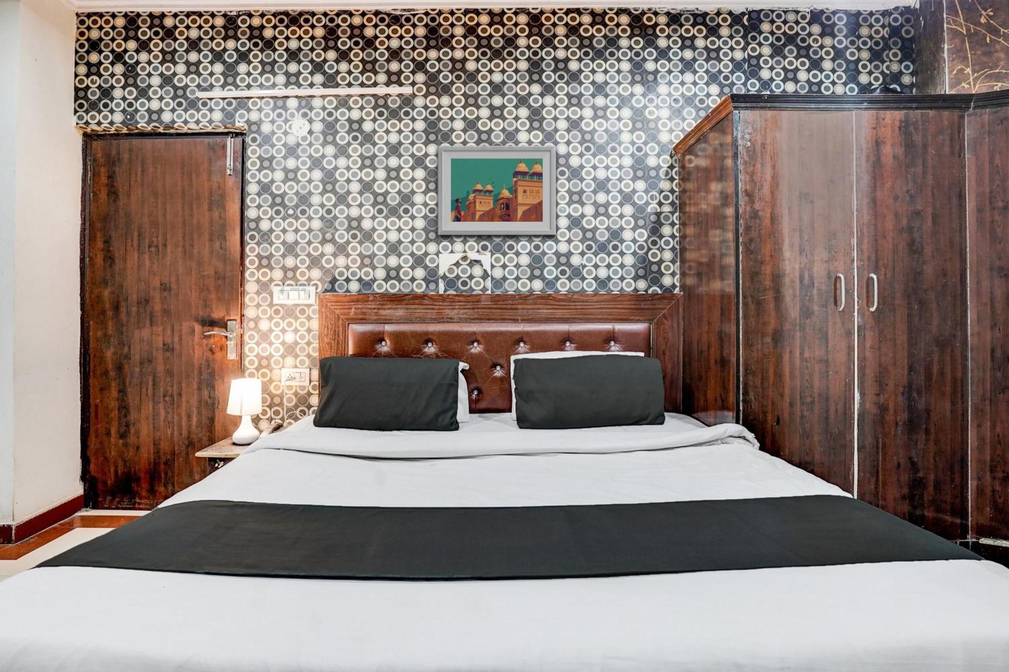 Super Hotel O Bg Hotel فريد آباد المظهر الخارجي الصورة